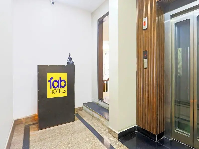 Fabhotel The Hide Away