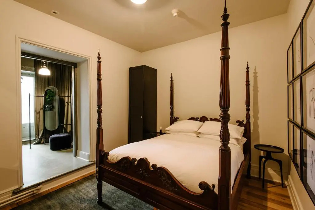 Deluxe Double room with balcony (full double bed)