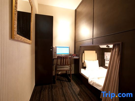 HEARTS Capsule Hotel & Spa Nakasu (Male Only) 사진 4