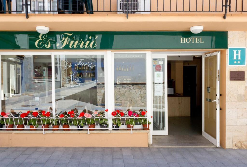 Hotel Es Furió by null