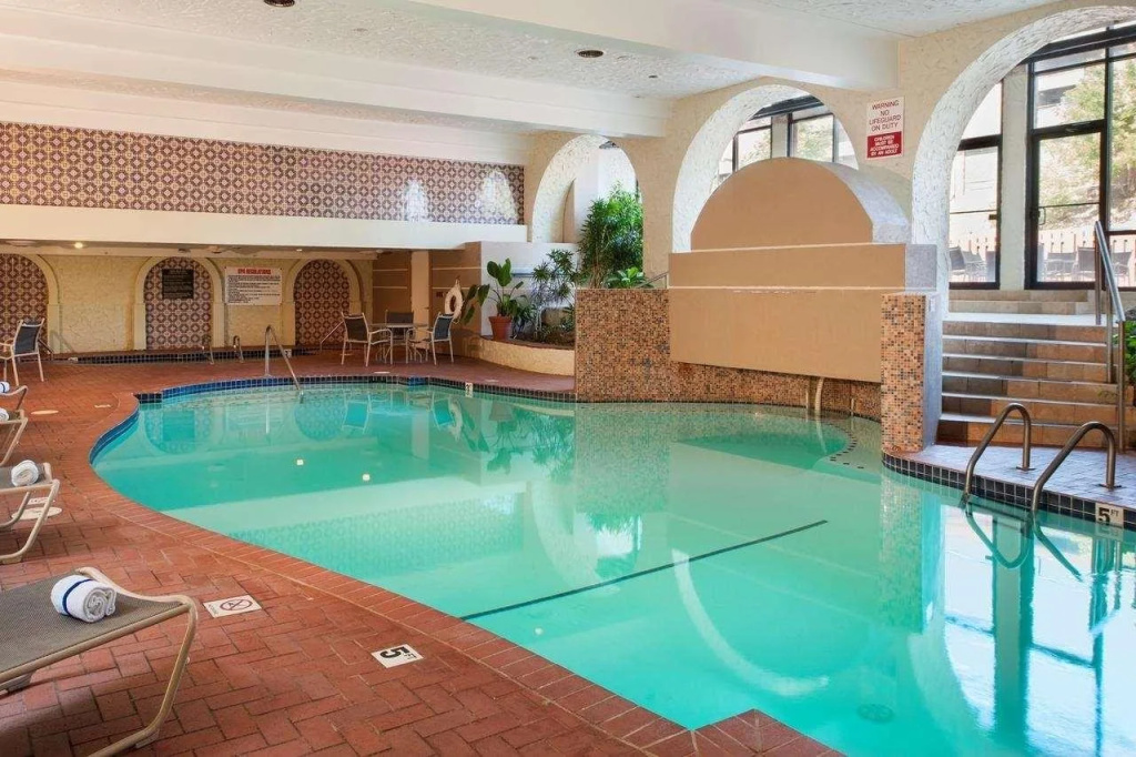 Aksarben Suites, A Trademark Collection Hotel - Général