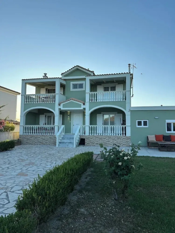 Denva Holiday Home