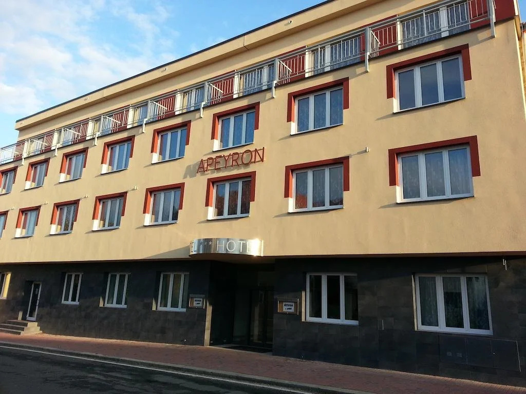 Hotel Apeyron ***