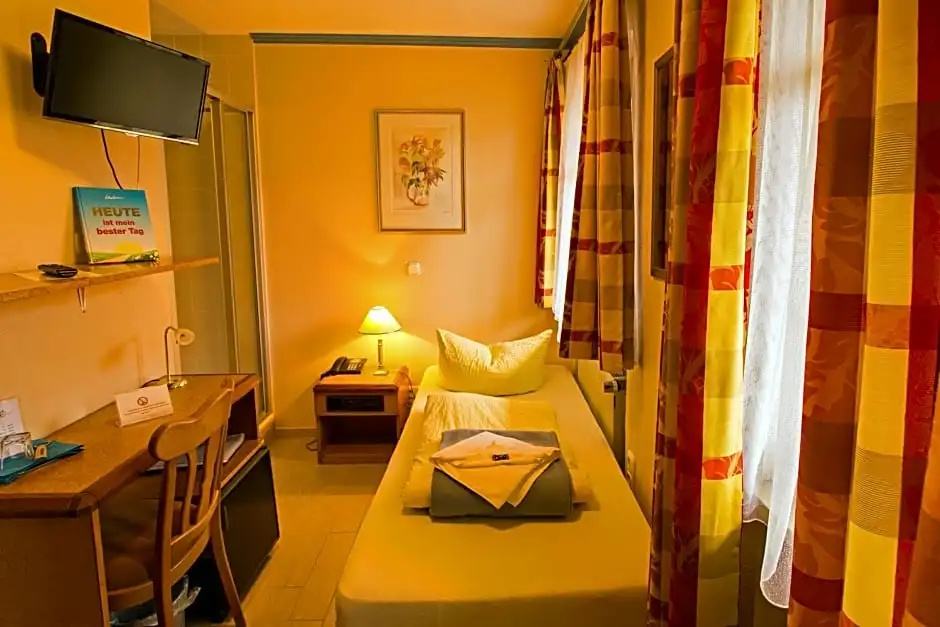Hotel Zur Linde - Chambres