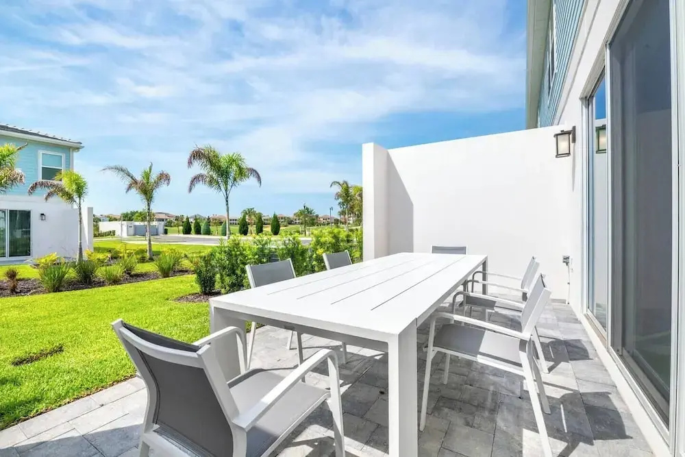 7909 Draw Street 3bed