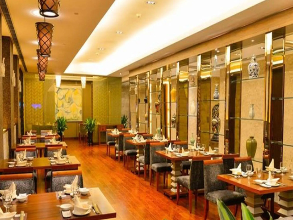 Food & Beverage