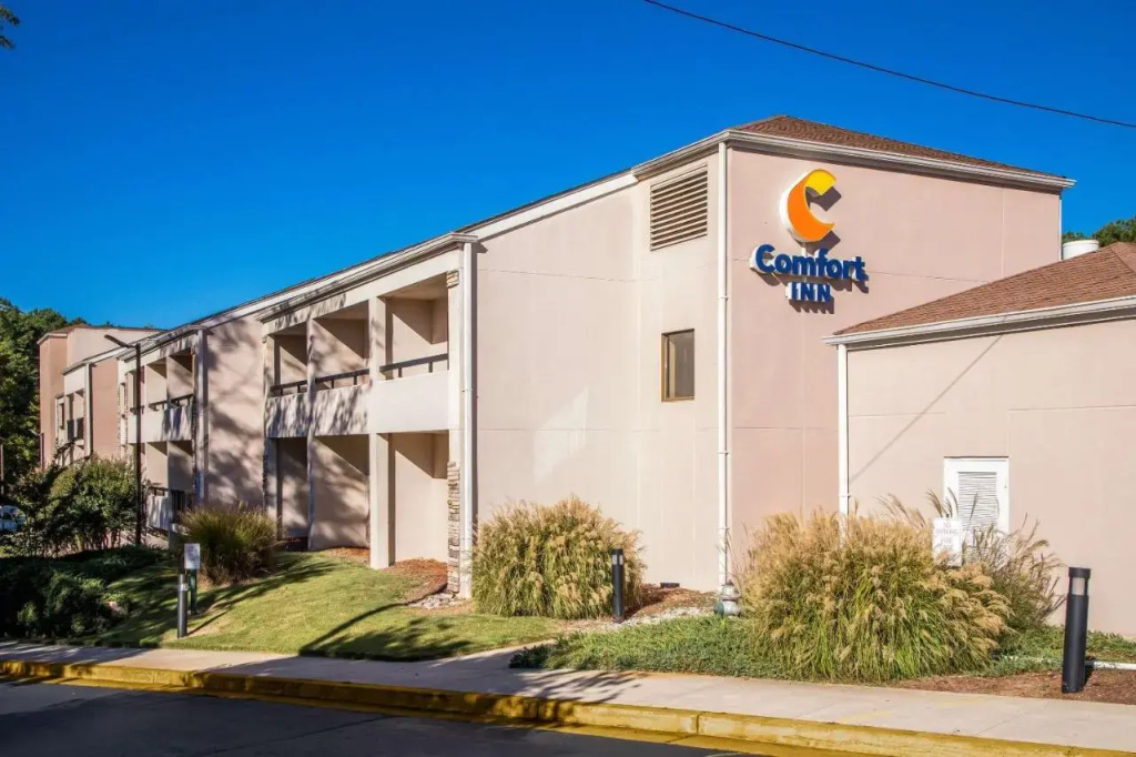 Courtyard by Marriott Atlanta Roswell