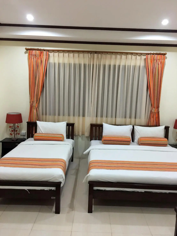Superior Triple room