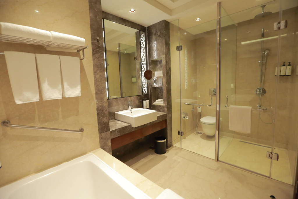 Crowne Plaza New Delhi Rohini by IHG - фото 9