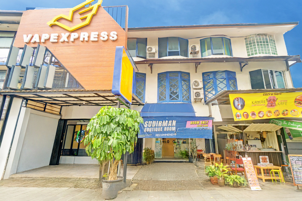 Hotel O Bogor Near Istana Bogor in Bogor