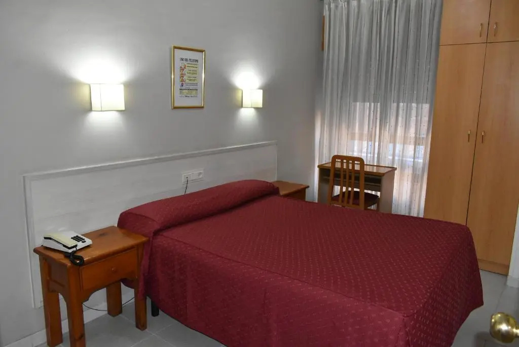 Standard Double room (full double bed)