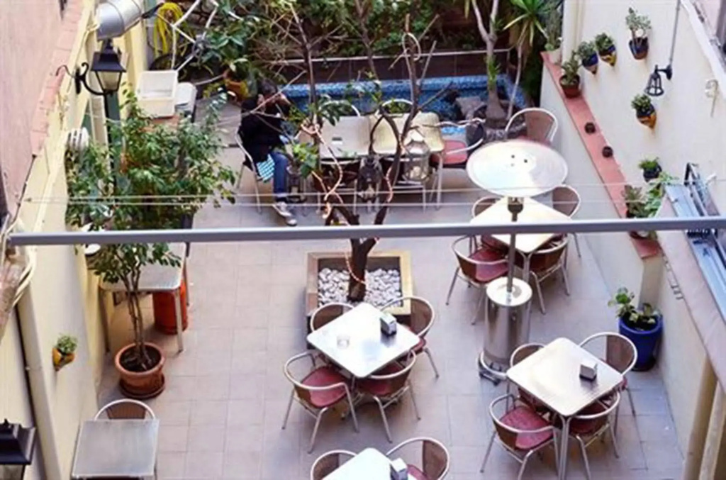 Hotel photo 12