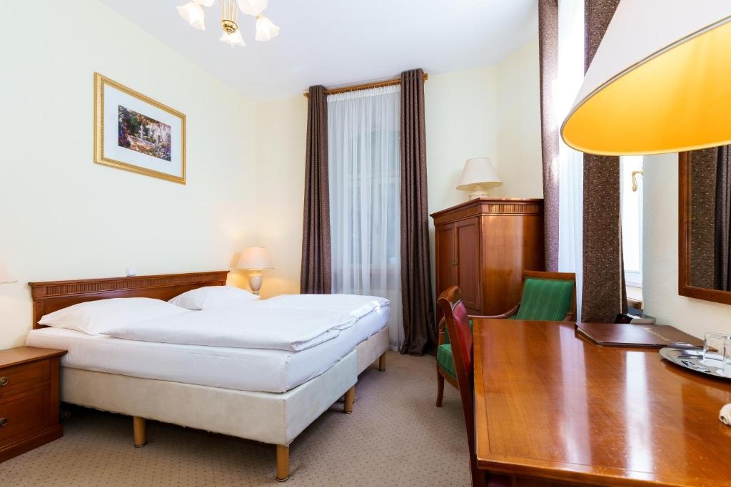 Standard Double room (full double bed) (bed type is subject to availability)