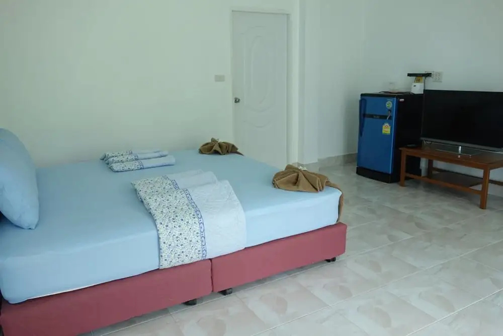 Standard Double Bungalow with partial sea view (full double bed)
