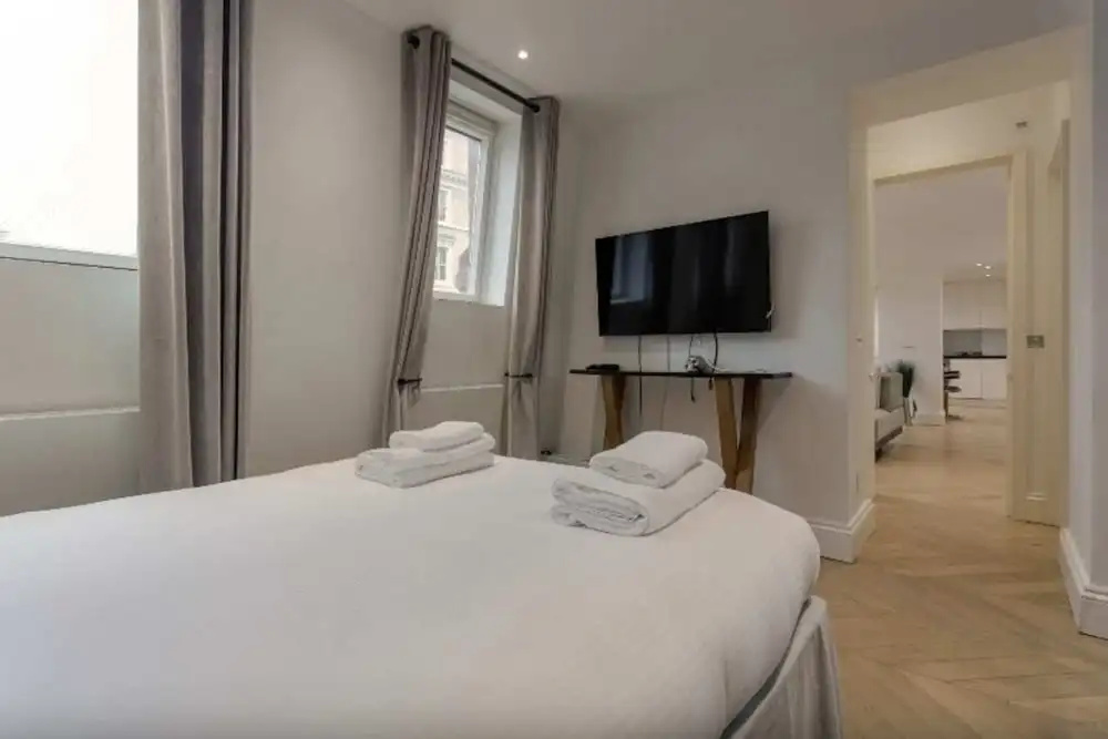 Elegant 1 Bedroom Apartment in South Kensington