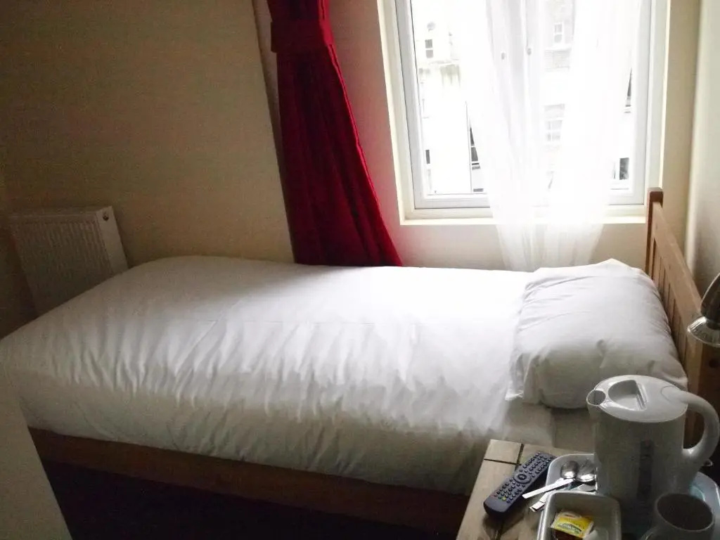 Earls Court Gardens Hotel - Chambres