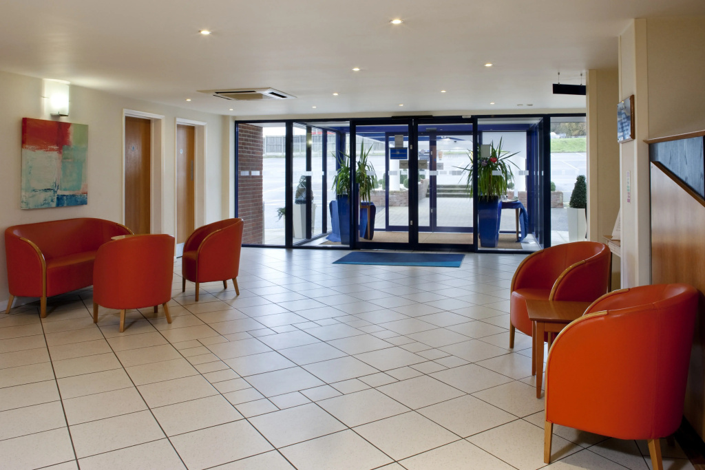 Holiday Inn Express Canterbury by IHG - Général