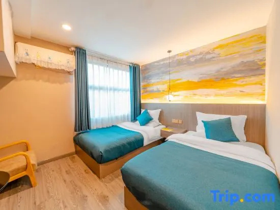 Standard Double room (twin beds)