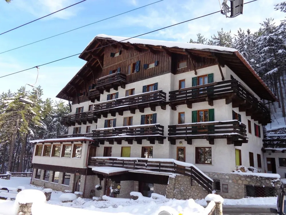 Hotel Garnì Mille Pini