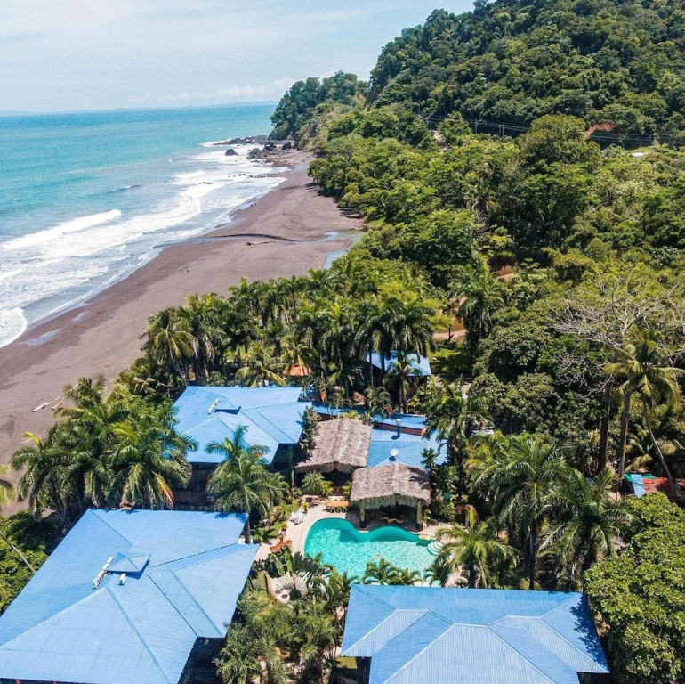 Beach & Waterfront