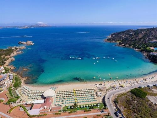 Beach & Waterfront