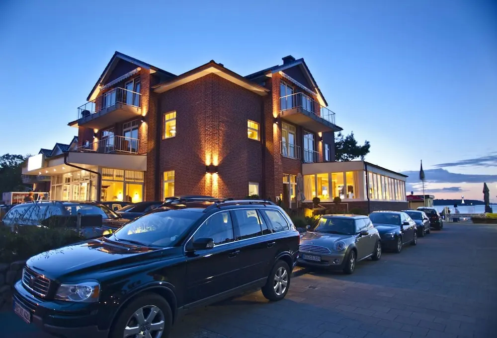 Strandhotel Seeblick Ostseebad Heikendorf
