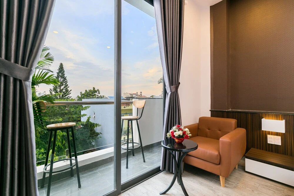 Balcony & Terrace