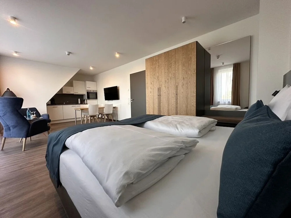 Hotel Schöne Aussicht, Stilvoll modern, direkt am Rüstersieler Hafen - Chambres