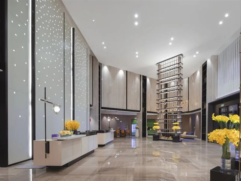 Lobby & Reception