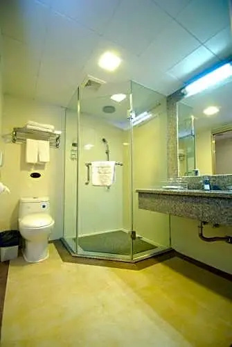 Overseas Chinese Friendship Hotel - Chambres
