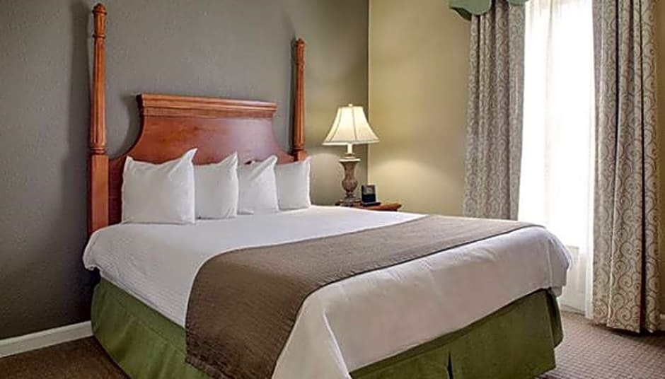 Club Wyndham Kingsgate - Tap to explore photos