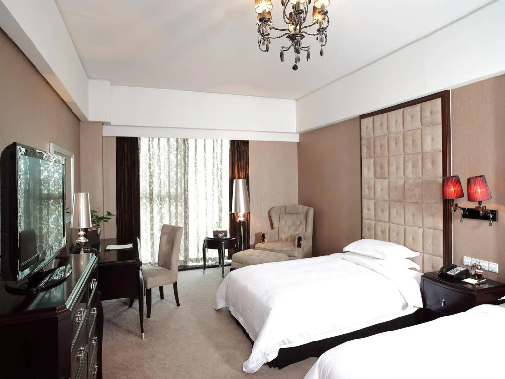 Hopesky Luxury Hotel — фото 4