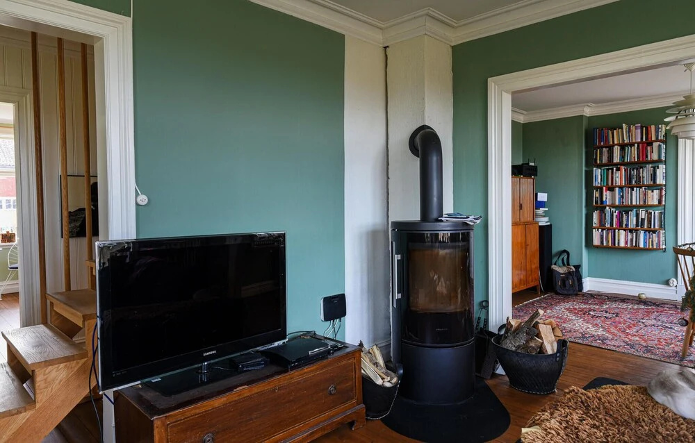 Nice Home in Hamburgsund With 5 Bedrooms and Wifi