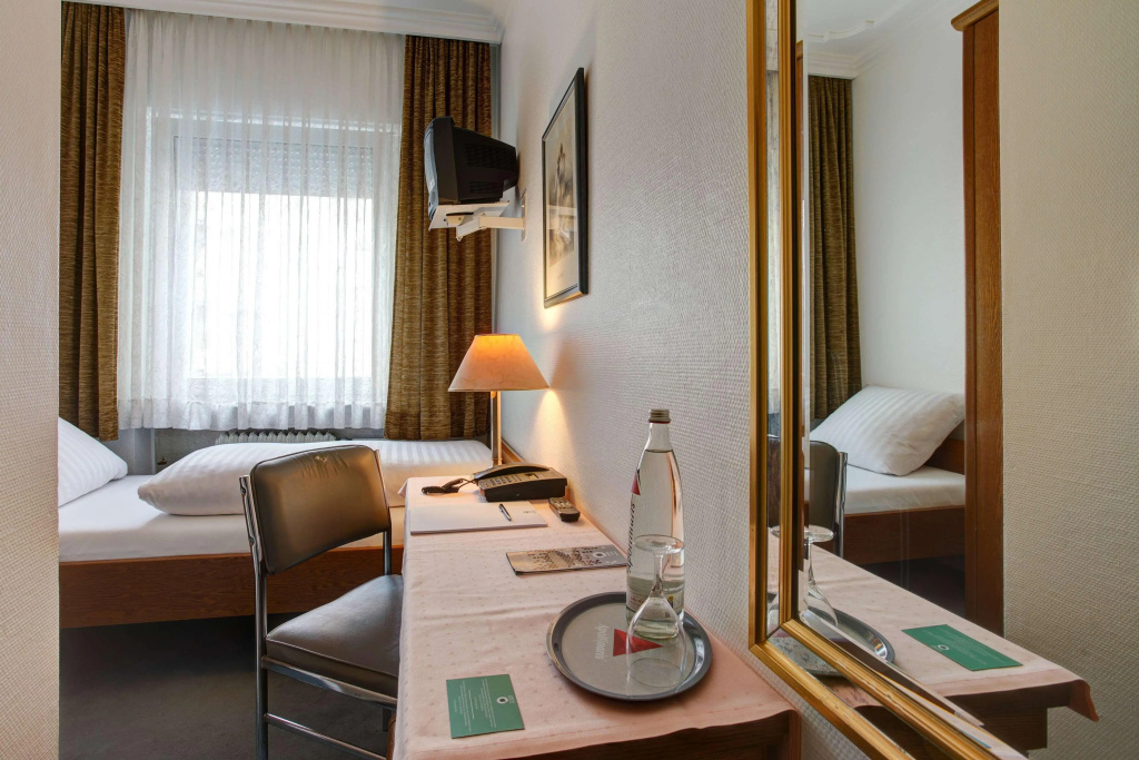 Centro Hotel Arde Koln, Trademark Collection by Wyndham — 2