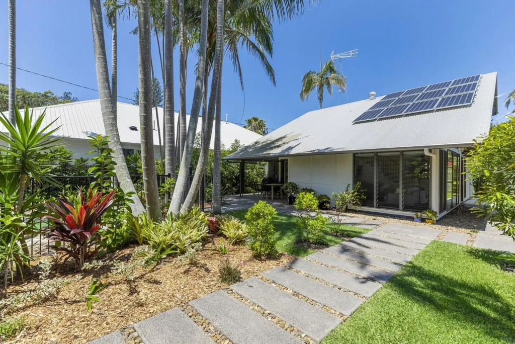 Fun in Ferris Everything you need Pet Friendly 2 Bedroom House with Pool