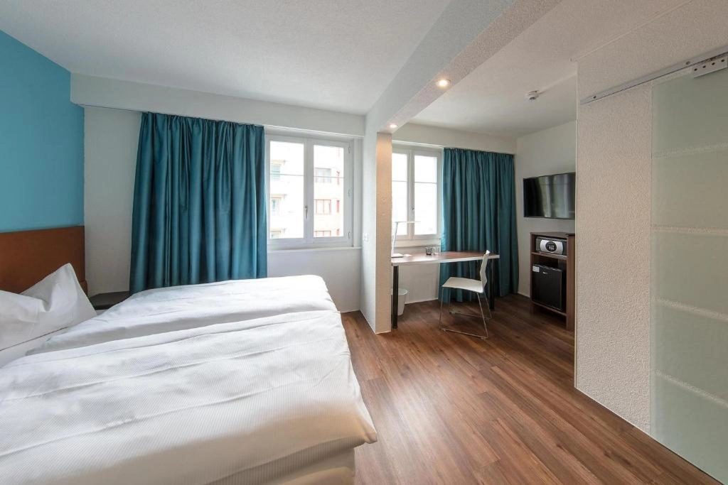 Royal Hotel Zurich - Général