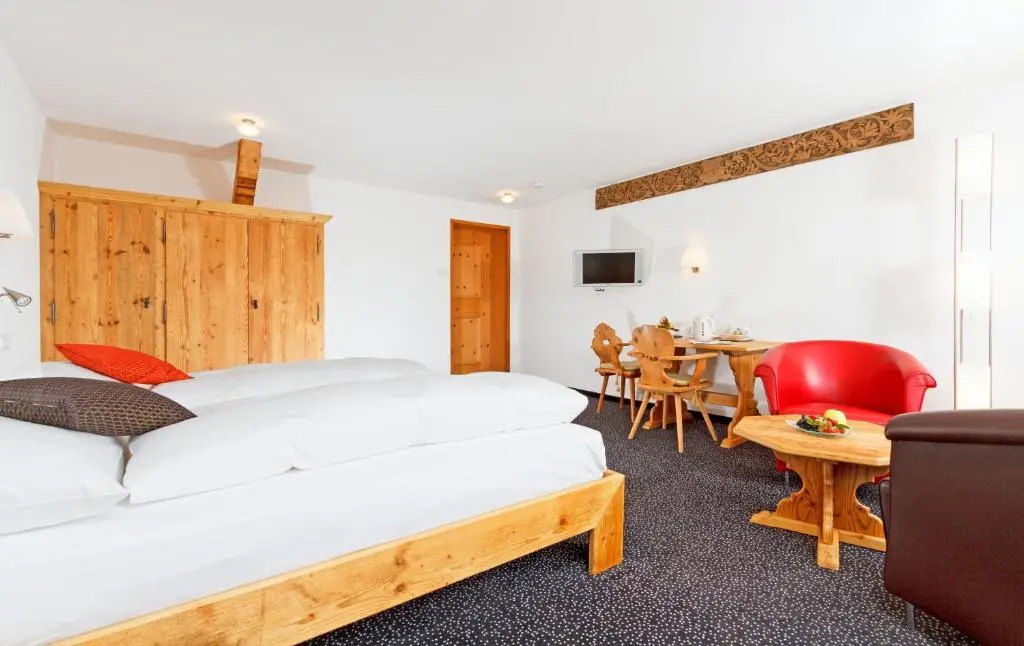 Schweizerhaus Swiss Quality Hotel - Chambres