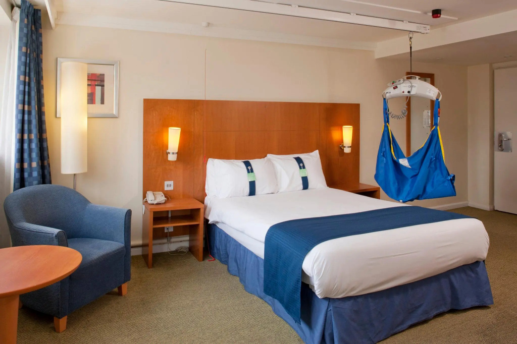 Holiday Inn Cardiff City Centre by IHG - Chambres