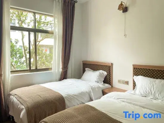 Economy Double room (twin beds)