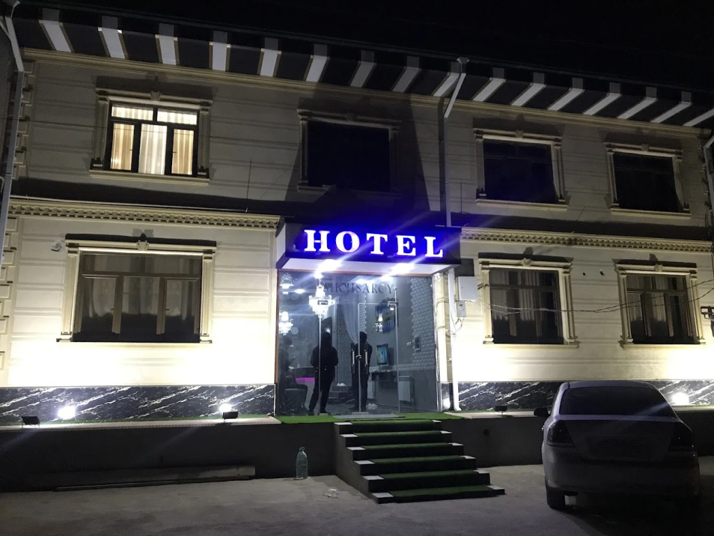 Zarsaroy Hotel