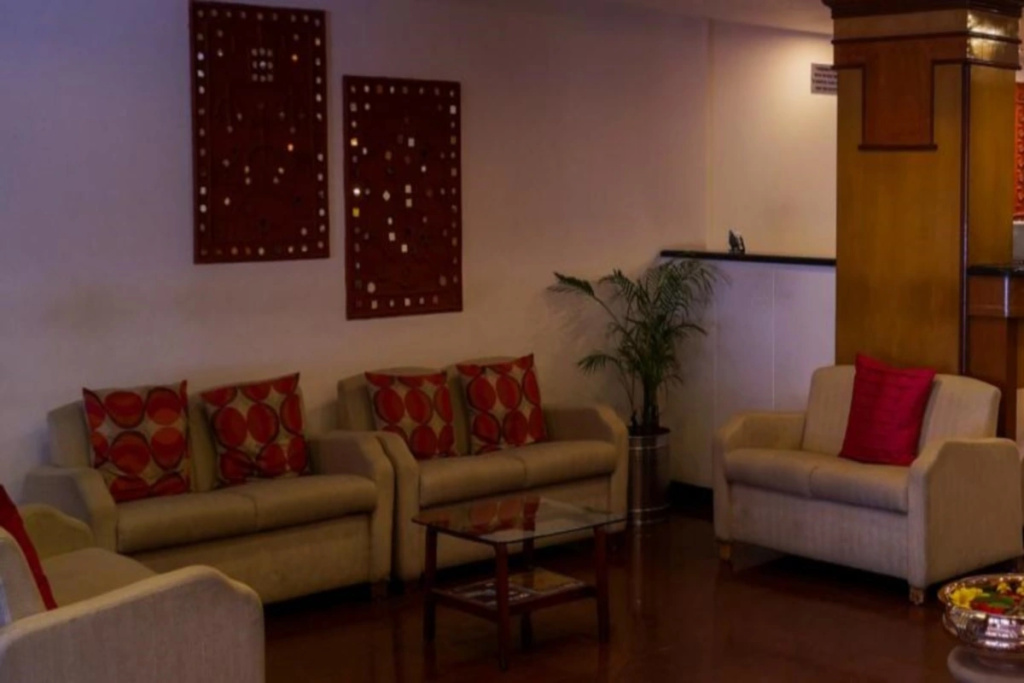 Lobby & Reception