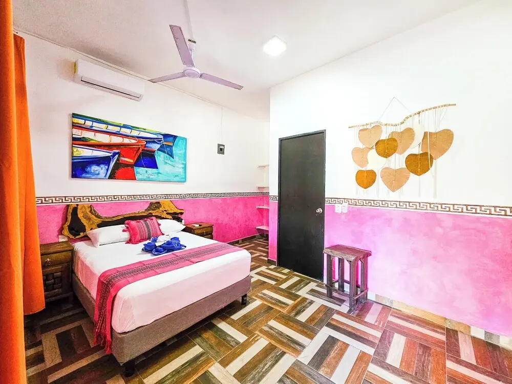 Deluxe room with pool view