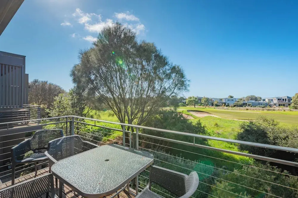 3 Bedroom Townhouse - Pool Access