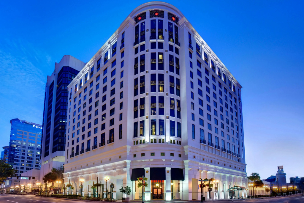 Grand Bohemian Orlando, Autograph Collection