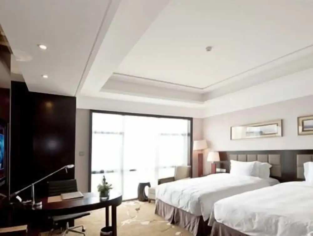 Deluxe Double room (twin beds)