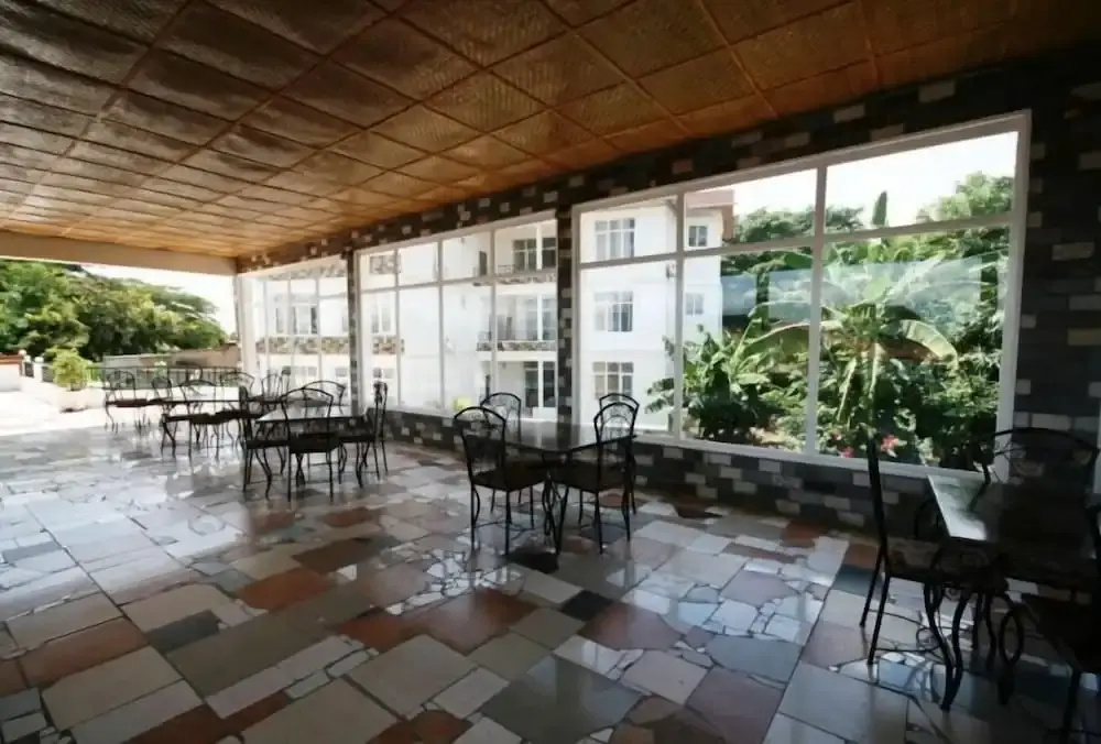 Top Hill Residence Kiriri - Général