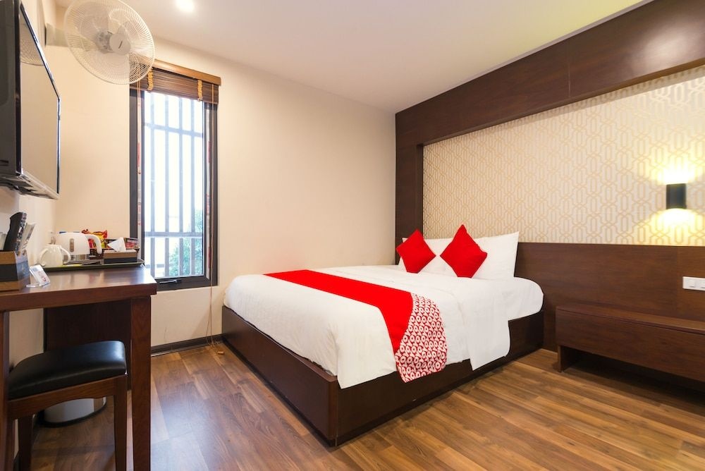 Отель OYO 930 Thang Long Hotel в Ханое
