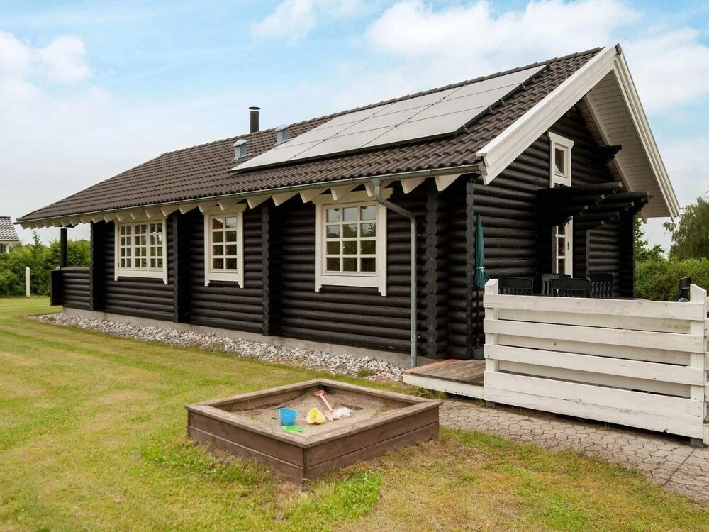 Alluring Holiday Home In Glesborg Near Sea