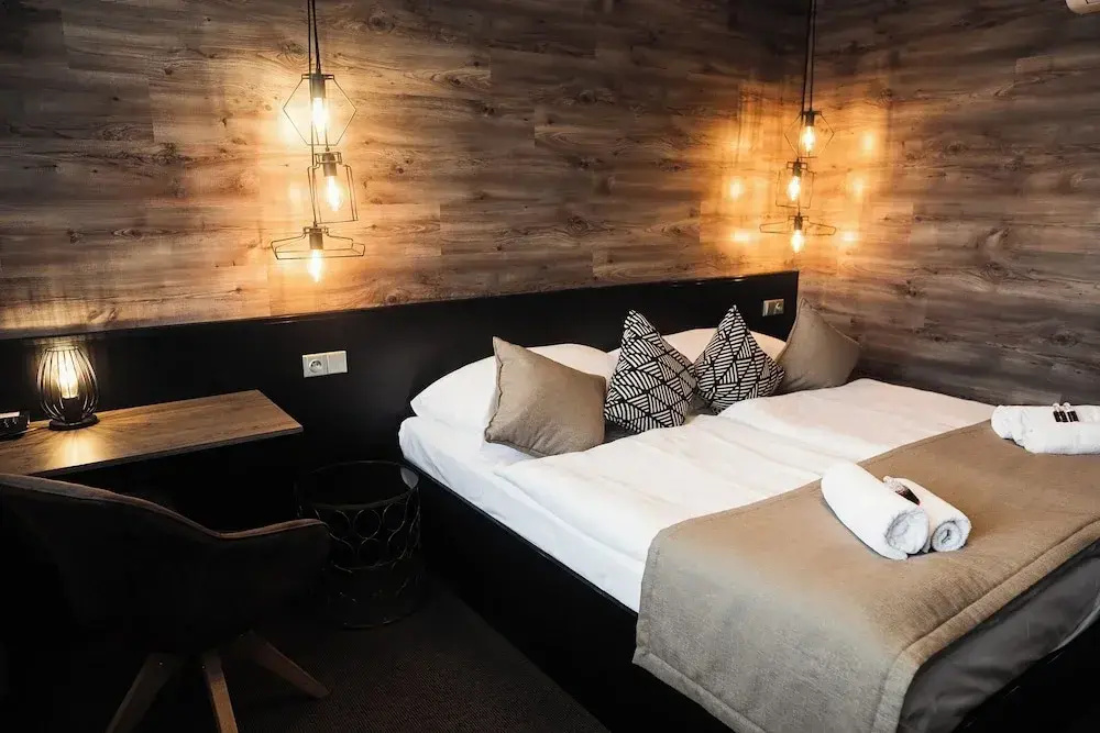 Deluxe Double room (twin beds)