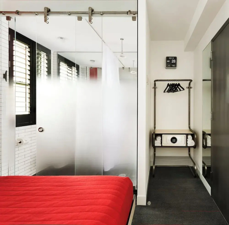 ADA Double Pod (full double bed)